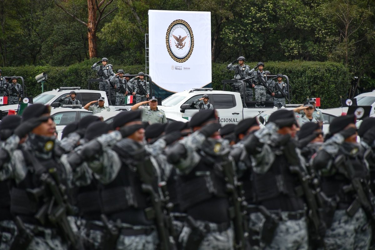 GN_MEXICO_'s tweet photo. Con Honor, deber, lealtad y patriotismo trabajamos para tener un México de #JusticiaYPaz. #6AñosEnGuardia https://t.co/JbCUnGsIwV