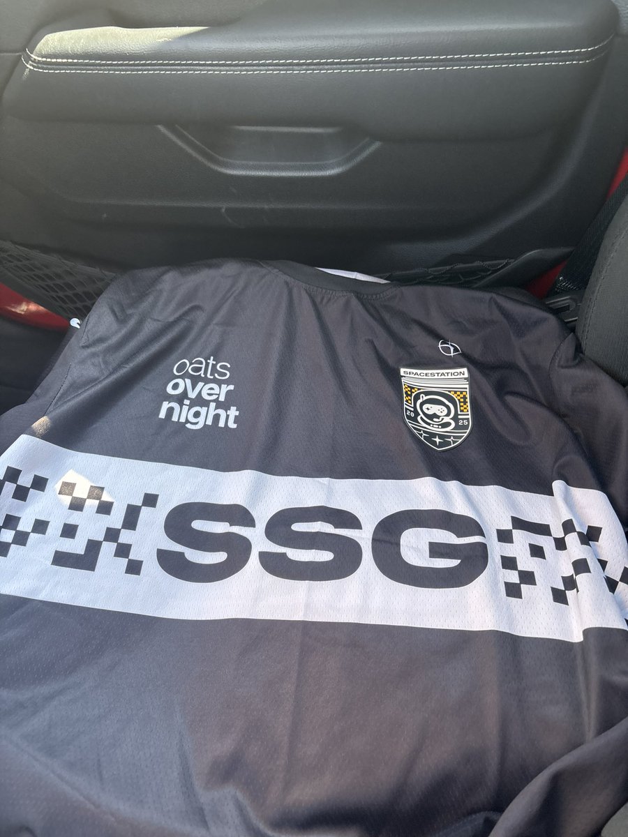 Huge thanks to <a href="/Callout66/">Callout</a> for the jersey. You’re the goat 🤙