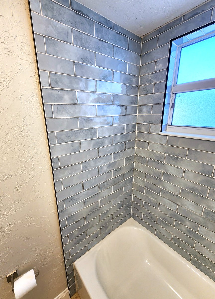 ceramictec's tweet photo. Another bathroom tile shower remodel in the Holiday, Florida. Tile is the Boutique "Stone Hearth" Sky Blue 3x12 glossy ceramic tile installed in a subway tile pattern #tile #holiday #bathroomremodel #shower #3x12 #ceramictec https://t.co/QMvPbMVi8a