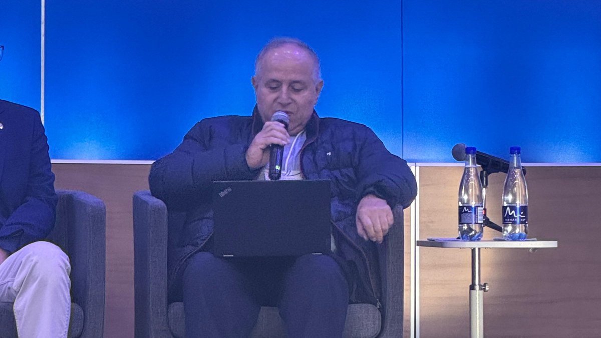 P. Salim Daccache, SJ, <a href="/USJLiban/">USJ</a>:
“Nuestra universidad ha redescubierto la importancia de la espiritualidad ignaciana en nuestra vida diaria. En estos tiempos de crisis, hemos experimentado los frutos de la resiliencia y de la libertad interior.”
-
 Fr. Salim Daccache, S.J.: