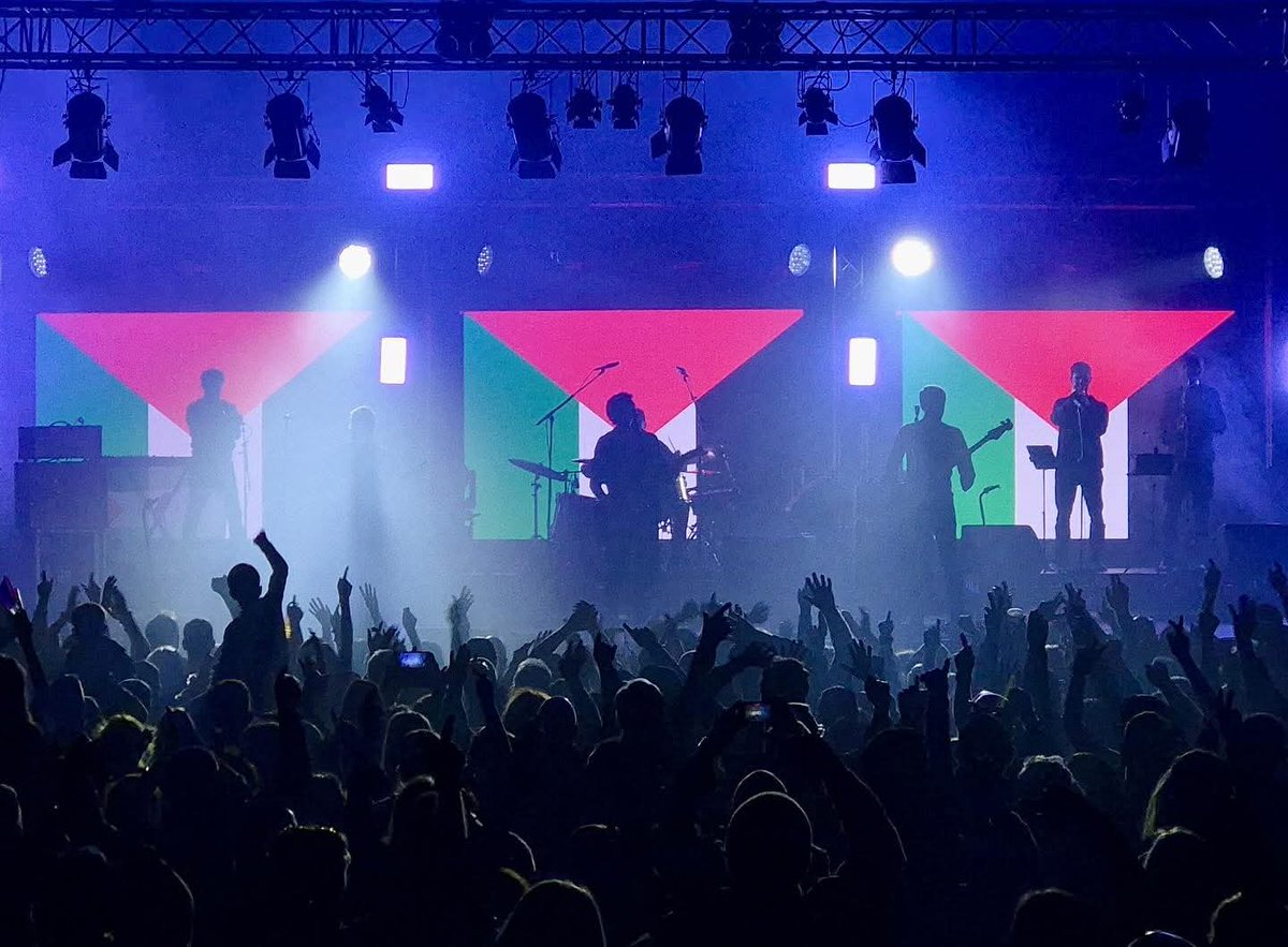 It wasn't just Glastonbury! Here's our friends The Stunning showing the love for Palestine at Night and Day Festival last weekend in Roscommon. 
#FreePalestine #SolidarityIsAVerb 🇵🇸