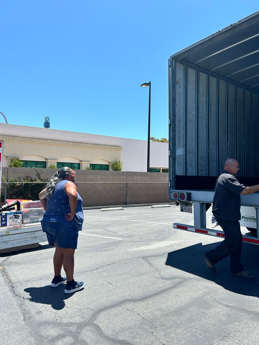 CentraliaESD's tweet photo. 🌟Booth prep is underway from our behind the scenes team. Join us tomorrow for the start of our annual Centralia Elementary Foundation Fourth of July Fundraiser.

🕙When:
July 1–3: 10AM–8PM
July 4: 10AM–6PM

📍Where:
Location: 7300 La Palma Avenue

See you soon!
#CEF #CESDproud https://t.co/Jlb3ugUwck