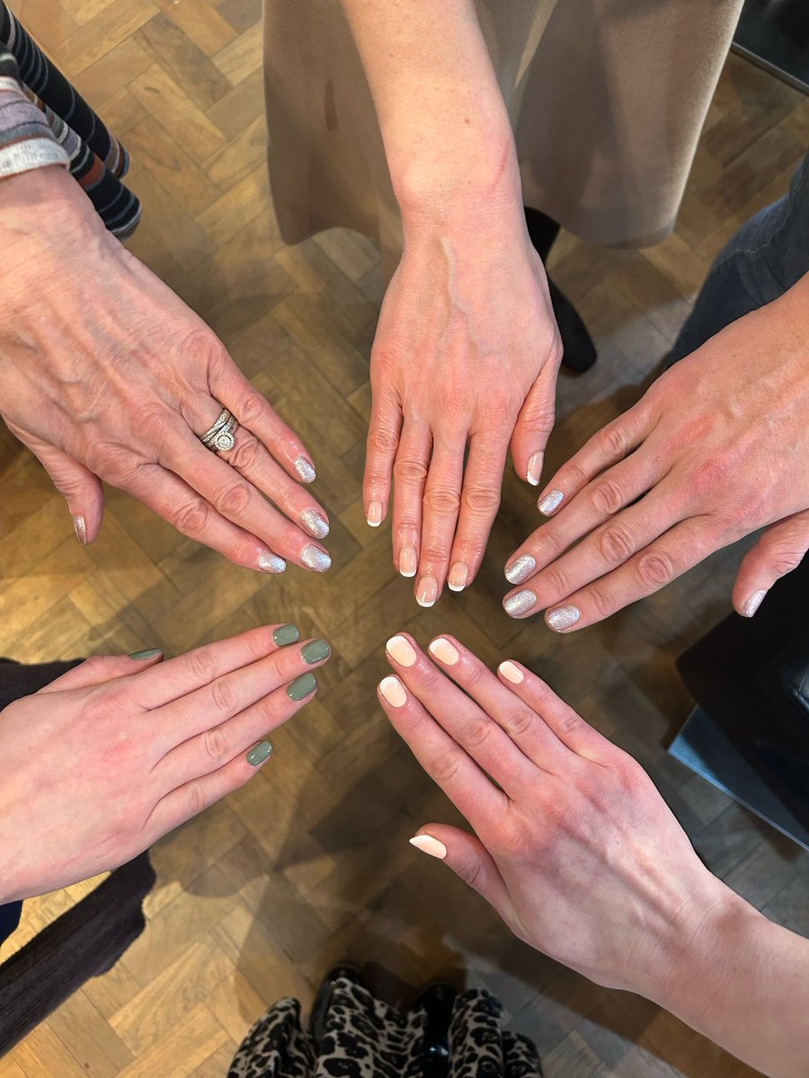 OriginalShrews's tweet image. Next up for @UKIndieDay, it's Mirror Mirror @mmirrorbeauty 💅
A luxury #beautysalon based in the heart of #Shrewsbury.
Indulge in one of the team's Pamper Packages or book a pamper party for you and your loves, with exclusive use of the salon's sunny, private courtyard area.