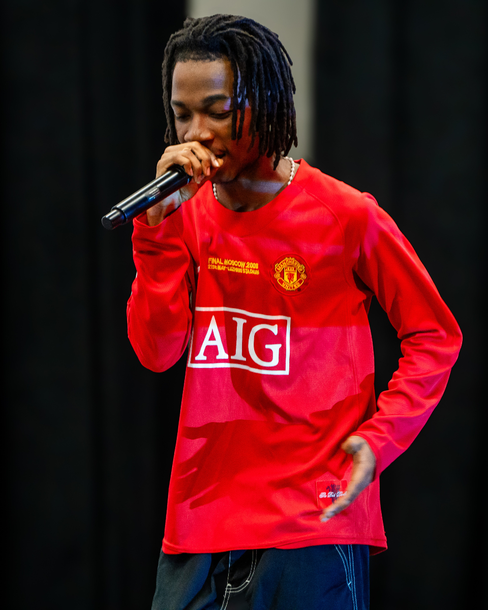 OttawaVoices's tweet image. Huge shoutout to Ottawa’s own @ener_gyy for lighting up the stage and setting the perfect tone for our Community Screening &amp;amp; Panel.
Thank you for sharing your talent and inspiring our youth to shine bright!

#OttawaArtists #LivePerformance #CommunityScreening #VisionaryVoices