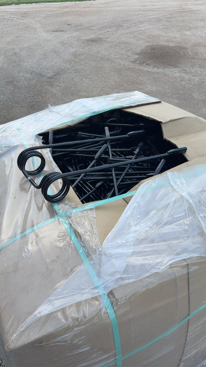 Make work project showed up. Price of new harrows way too high. 

<a href="/back40sales/">Back40sales</a> price on replacement tines is unbelievable. A bit of sweat and should last forever.