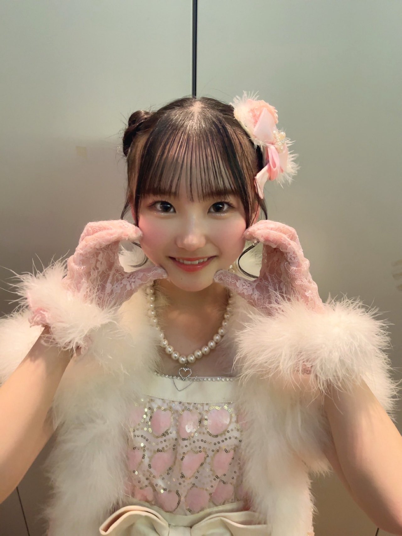 NMB48 宮本杏海 2025.May 絶滅黒髪少女 ランダム生写真 A 直筆 NMB48 宮本杏海 2025.May 絶滅黒髪少女 ランダム生写真 A 直筆