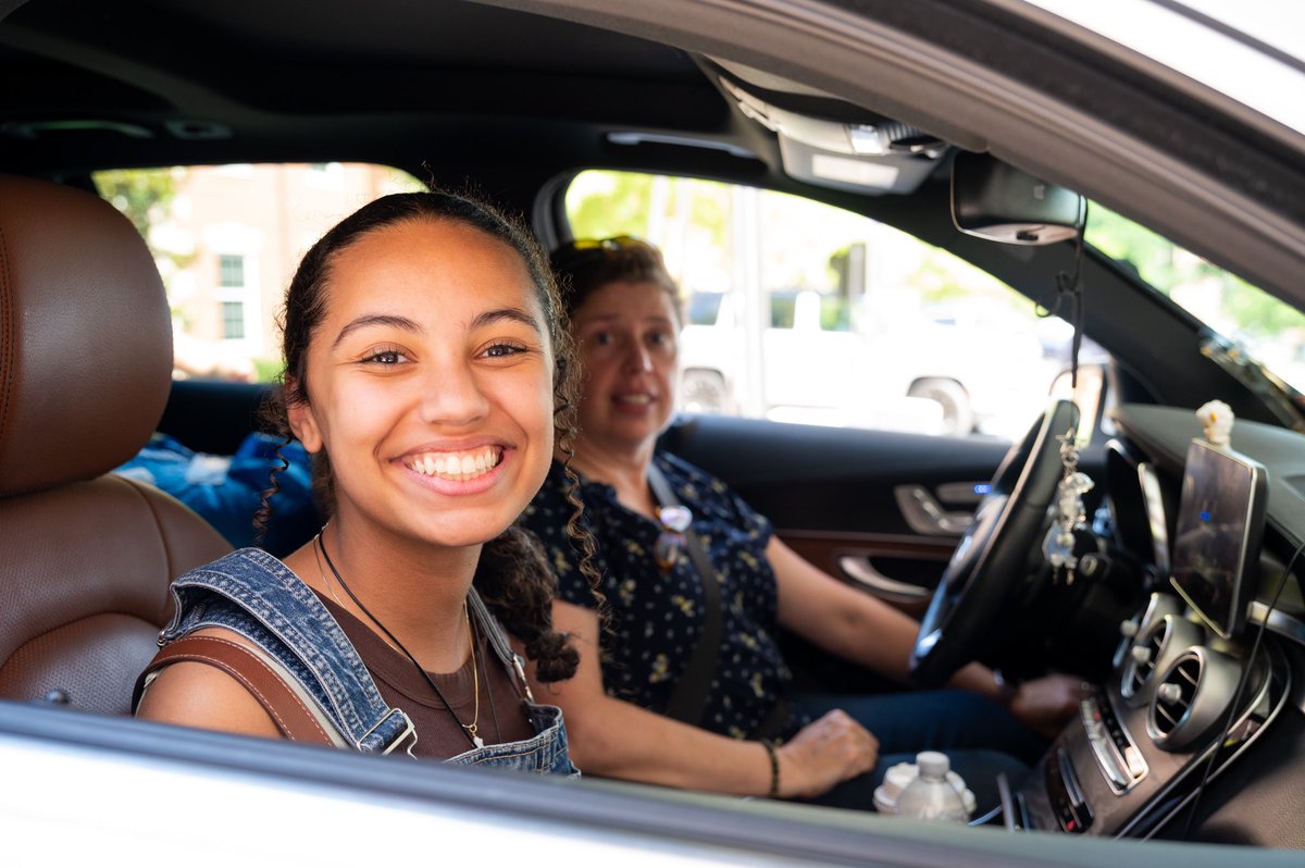 HighPointU's tweet image. Welcome HOME, HPU Class of 2029! 💜
The first few faces of HPU 2029 arrived to campus this weekend to begin Summer Advantage! This extraordinary program allows incoming freshmen to earn eight college credits while meeting classmates and mentors at HPU before their year begins!