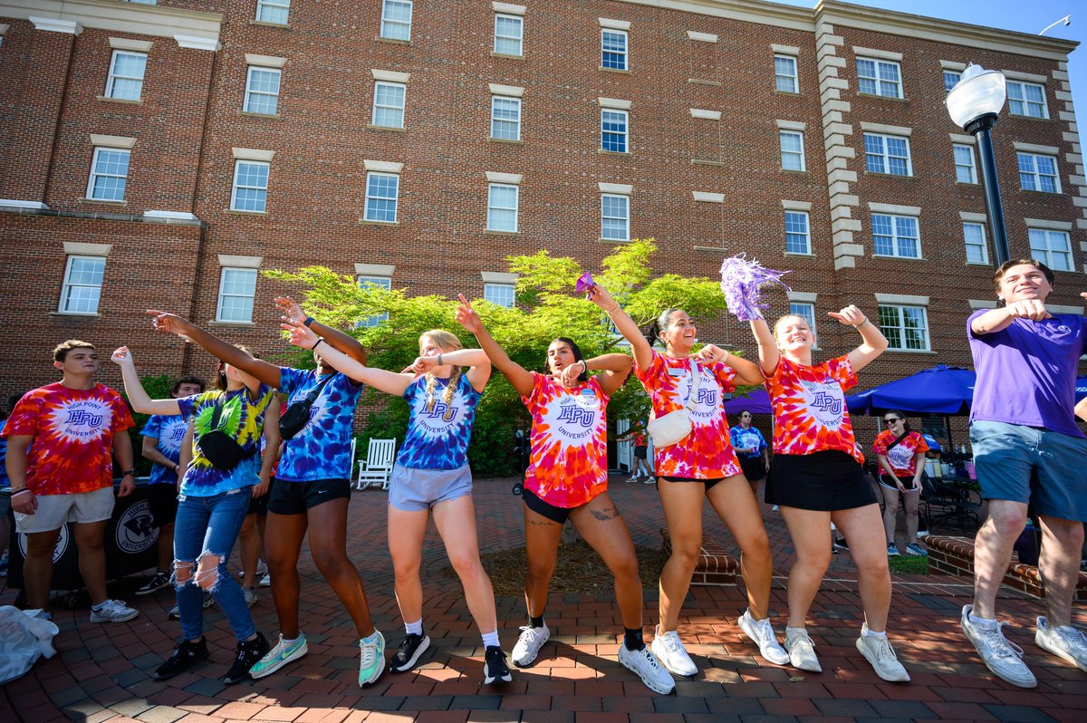 HighPointU's tweet image. Welcome HOME, HPU Class of 2029! 💜
The first few faces of HPU 2029 arrived to campus this weekend to begin Summer Advantage! This extraordinary program allows incoming freshmen to earn eight college credits while meeting classmates and mentors at HPU before their year begins!