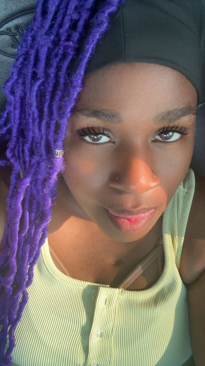 NycoleRennee's tweet image. Happy Birthday to me #chapter43