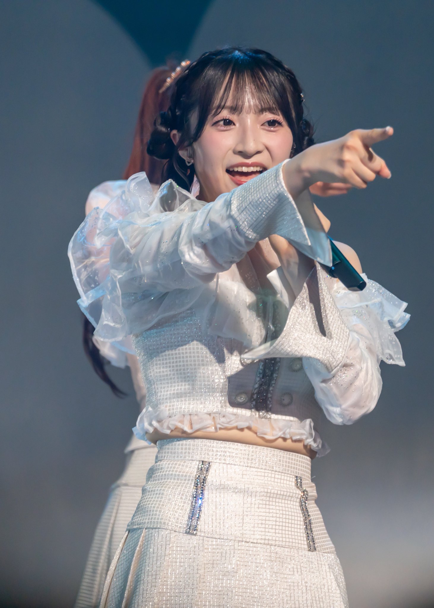 秋山由奈　直筆サイン入りタペストリー なおりんご🍎 on X: 