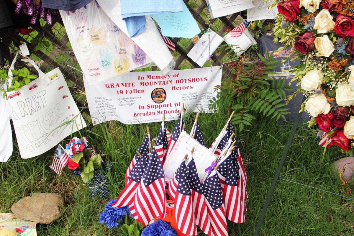 Today at 4:42 p.m. we join in a moment of silence to honor of the 19 Granite Mountain Hotshots who lost their lives while battling the Yarnell Hill Fire on June 30, 2013. Remembering the bravery, sacrifice, and legacy of these heroes: ow.ly/SpRR50WiKgl #neverforgotten