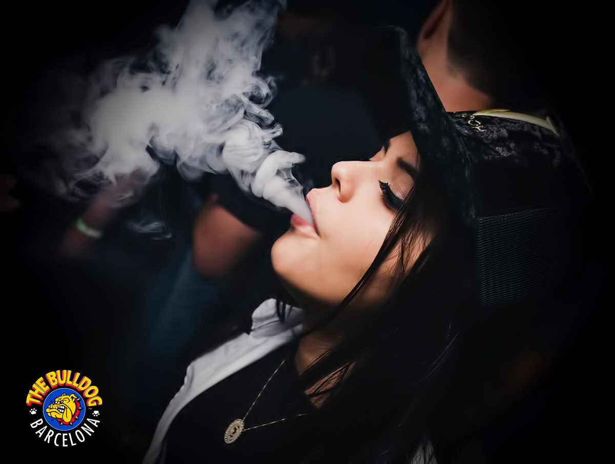 A Chill Oasis in the Heart of Barcelona. Discover an oasis of relaxation in the heart of Barcelona. At The Bulldog Barcelona, you'll find the perfect atmosphere to unwind, whether it's a busy weekday or a leisurely weekend. Join us for a tranquil escape.  #ClubCannabis #marijuana
