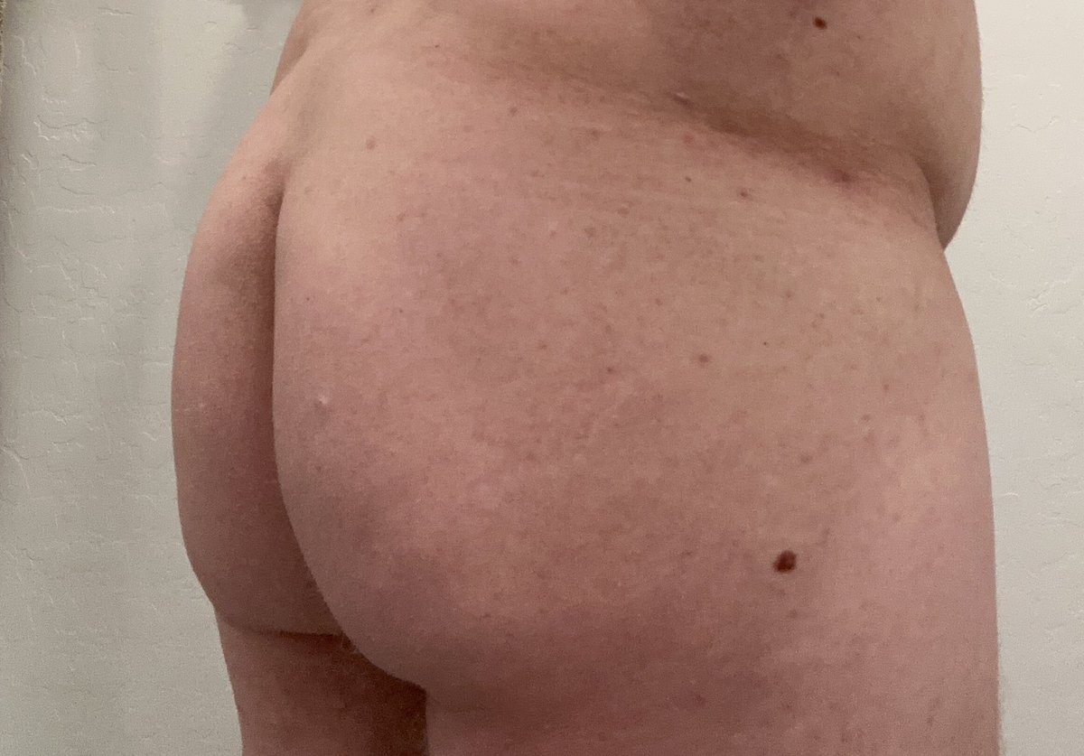 thiccumsnv's tweet photo. @footballprozone Maybe me? 😜 https://t.co/lpRziZuDtL