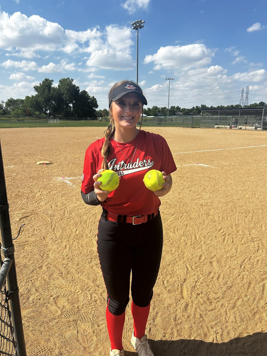 TX CF Intruders 18U Gold Program (@txintruders_gld) on Twitter photo Both teams went 1-1 today at our practice games.
Big RBI leader today with <a href="/MaceyFrank25/">Macey Frank</a> ! 2 bombs and 5 RBIs on the day!
Tomorrow we have off then both teams start pool play on Wednesday. Both teams went 1-1 today at our practice games.
Big RBI leader today with <a href="/MaceyFrank25/">Macey Frank</a> ! 2 bombs and 5 RBIs on the day!
Tomorrow we have off then both teams start pool play on Wednesday.