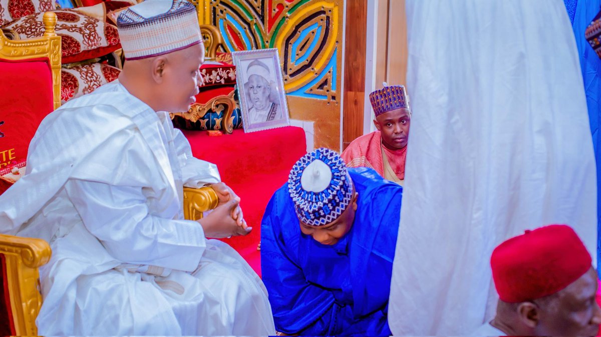 honbetara1's tweet photo. In the company of my colleagues and friends, I arrived in Biu to offer my heartfelt condolences to my dear friend, Mohammed Mamman Ize, on the passing of his beloved mother, Hajiya Hauwa Ize.

Upon arrival, I paid a visit to our Royal Father, HRH, Alhaji Mustapha Umar Aliyu II, CON. 

I also extended my sympathies to other families who had lost loved ones, and visited individuals facing health challenges and recovering from accidents.

Hajiya Hauwa Ize lived a noble and fulfilled life. The values she instilled and the lessons she taught will continue to guide and inspire us.

May Allah (SWT) grant the entire family, and all of us, the strength and fortitude to bear this great loss. I pray that Allah, in His infinite mercy, grants her Aljannatul Firdaus and envelops her in His eternal light.

Amin. – MBA.