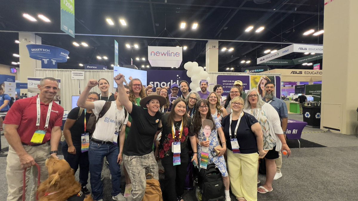 We UNITED to IGNITE at our 2nd #ISTELive as an EduGuardian family! 🙌