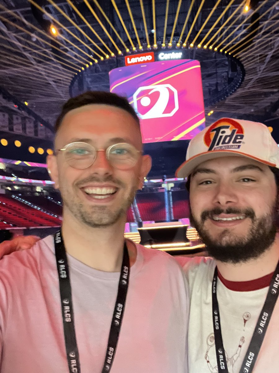 Uncle Chay tweet media