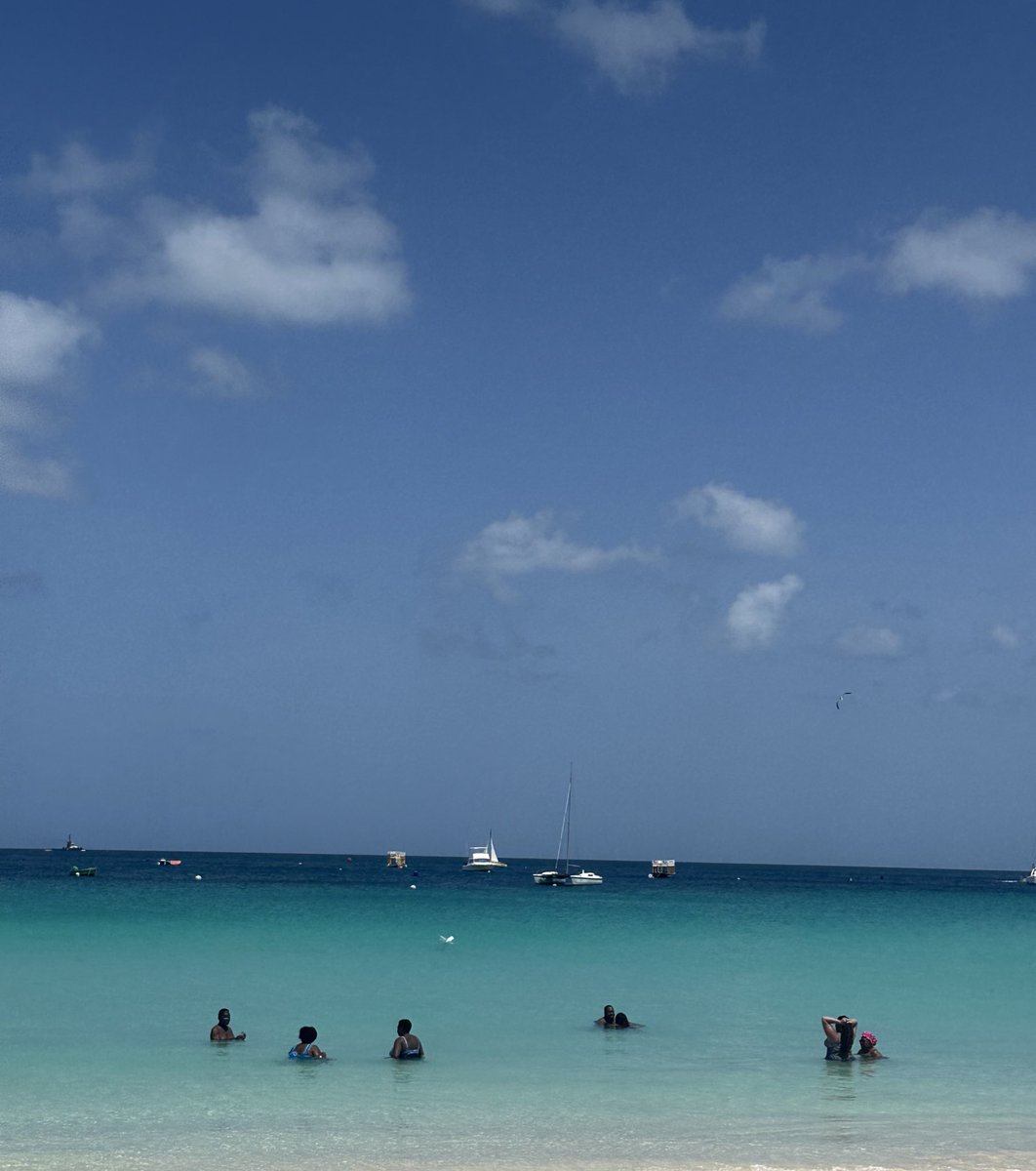 EFB911's tweet photo. Spent a week in Barbados 

Battery charged up https://t.co/sJeDQgGLV5