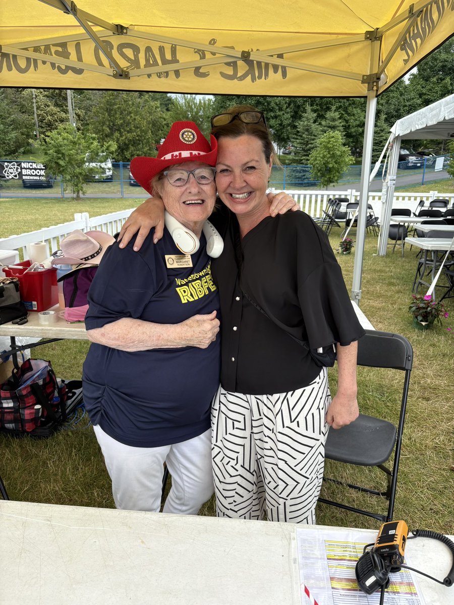 Donna Skelly (@skellyhamilton) on Twitter photo Great day to try ribs at the Waterdown Rib Fest.
Congratulations to <a href="/ribsroyalebbq/">Ribs Royale BBQ</a> on winning the Waterdown Rib Fest competition!
Thank you to all the volunteers who helped make this amazing event possible! Great day to try ribs at the Waterdown Rib Fest.
Congratulations to <a href="/ribsroyalebbq/">Ribs Royale BBQ</a> on winning the Waterdown Rib Fest competition!
Thank you to all the volunteers who helped make this amazing event possible!