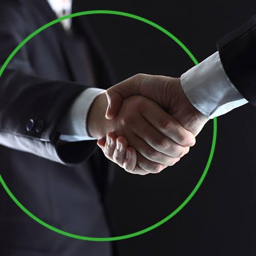 Courtesy calls? They mean little.
Not every meeting brings meaning.
Not every handshake signals progress.
In a world wired for speed, clinging to rituals can blur purpose.
Sometimes, clarity is found in silence—and solutions, online.

#Leadership #DigitalWisdom #FutureOfWork