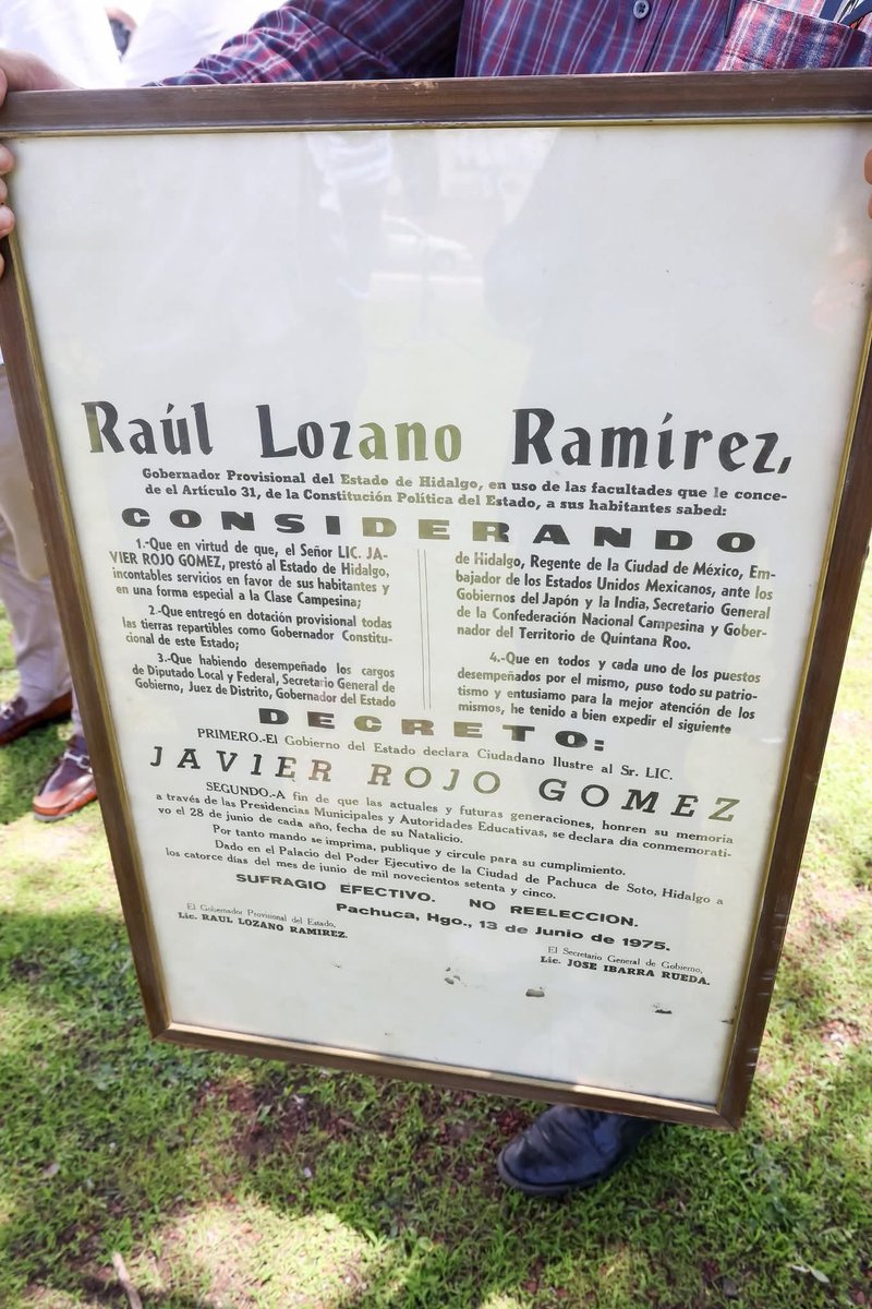 Huichapan, Sábado conmemoramos el 129 aniversario del natalicio de don Javier Rojo Gómez.
Su trayectoria, quehacer público y político nos convocaron como cada año a autoridades, ciudadanos y amigos que entorno a su memoria nos dimos cita, muchas gracias a quienes nos acompañaron.