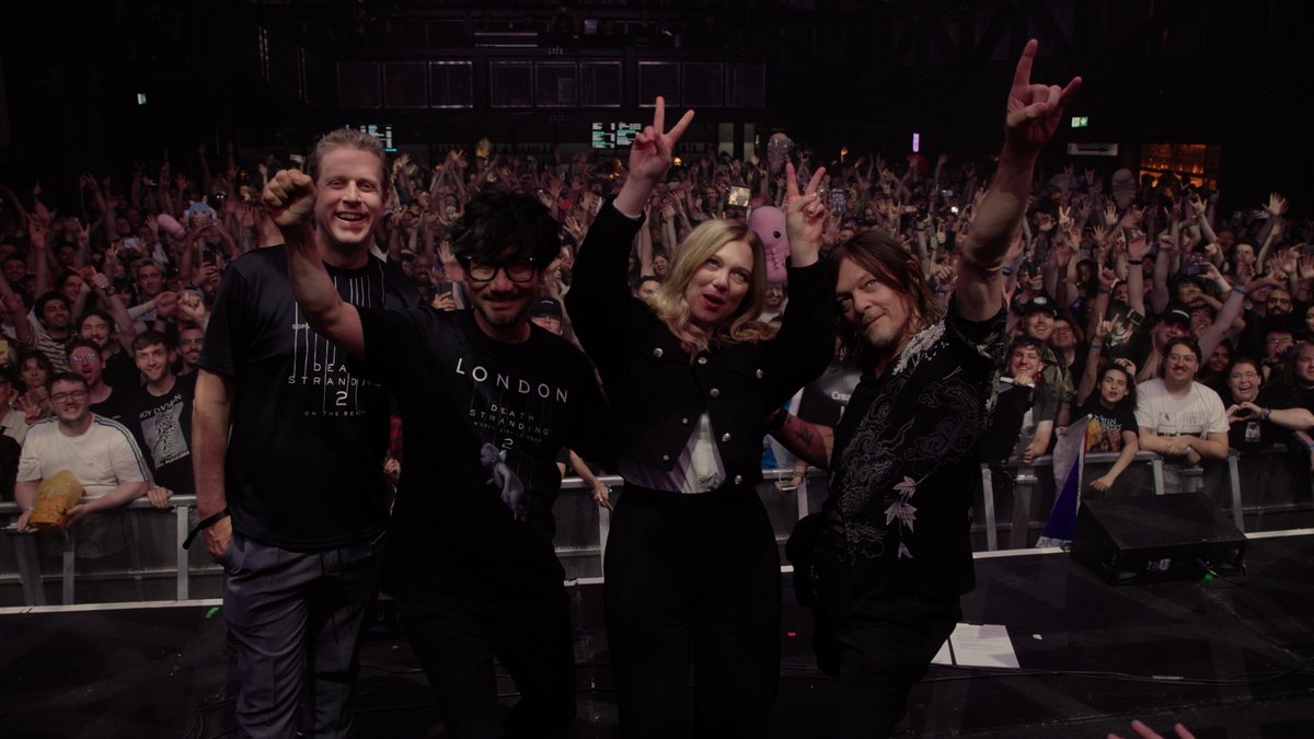 A big night in London with some bigger surprises! 👀

Thank you to all the fans for coming out this evening and showing your support - you have all been incredible! ❤️🇬🇧🙌