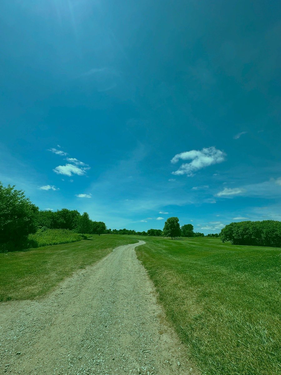LazyGolfing's tweet photo. Last round of June 2025, but it was a great day to be out there.

☀️😎🍃🌳🌲🌊🏝️⛳️🏌️‍♂️🏌️🏌️‍♂️🏌️🛺

Stay Lazy! https://t.co/AJQs7el4uF