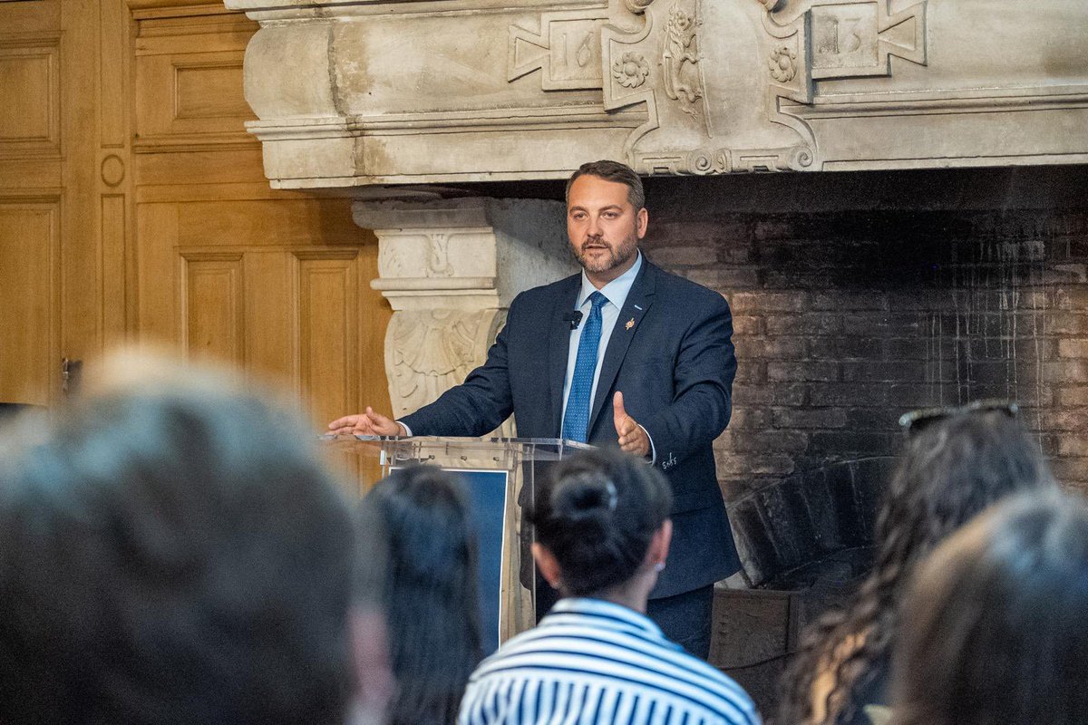 europeanreform's tweet image. This Summer University is more than a seminar. It’s a moment of encounter between nations, between generations.
50 students from across Europe have gathered to exchange ideas, challenge perspectives, and rediscover the roots of conservatism.
Summer University - I Day