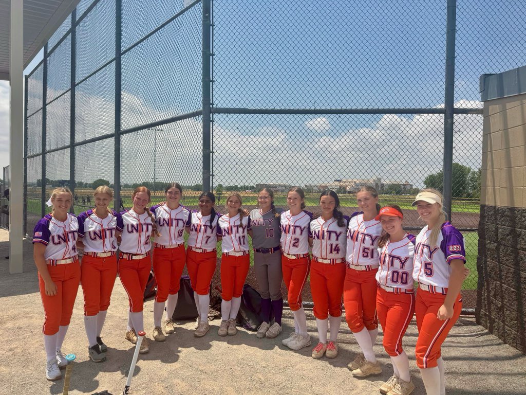 lydia anderson tweet media