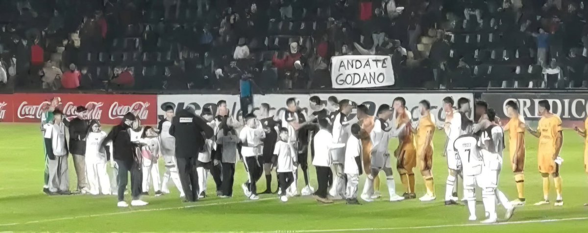 Te lo pide la gente, ANDATE GODANO.
