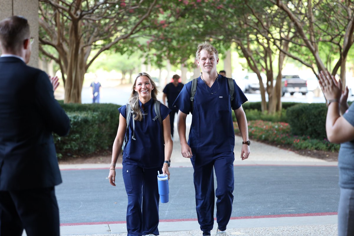 LyonCollege's tweet photo. (1/3) Today marks a momentous occasion as the Lyon College School of Dental Medicine has welcomed its inaugural class to campus and started in motion a new chapter for dental health in Arkansas.

Read more about the inaugural class of the LCSDM at: https://t.co/5cpUHHGGPA https://t.co/ZPgMEsfw1p