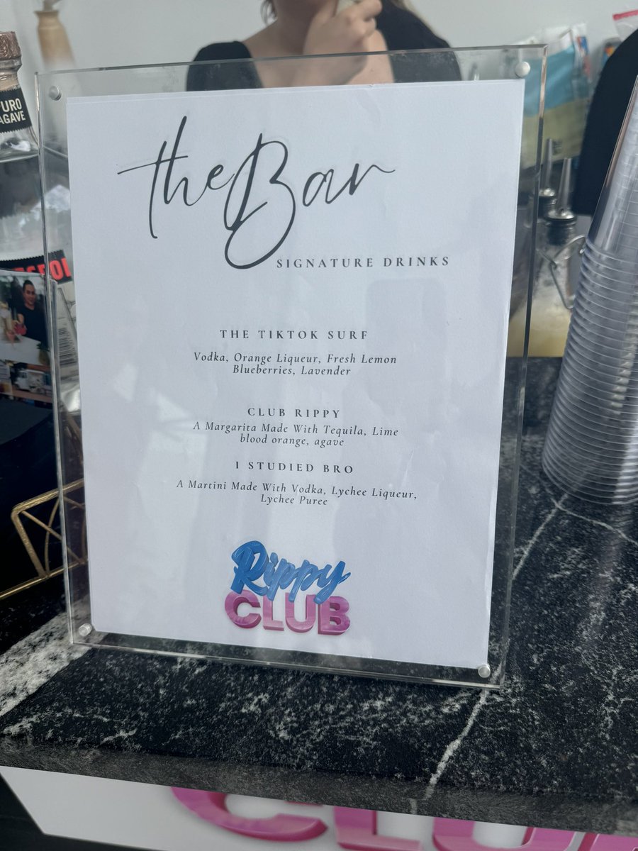 AnthonyLapietra's tweet photo. W event yesterday shoutout to everyone who pulled up and showed love🙏

nothing compares to being around likeminded people all cooking within the same business model and feeding off each others energy

oh and getting faded w/ them off a i studied bro martini https://t.co/Zm3YIQgW4C