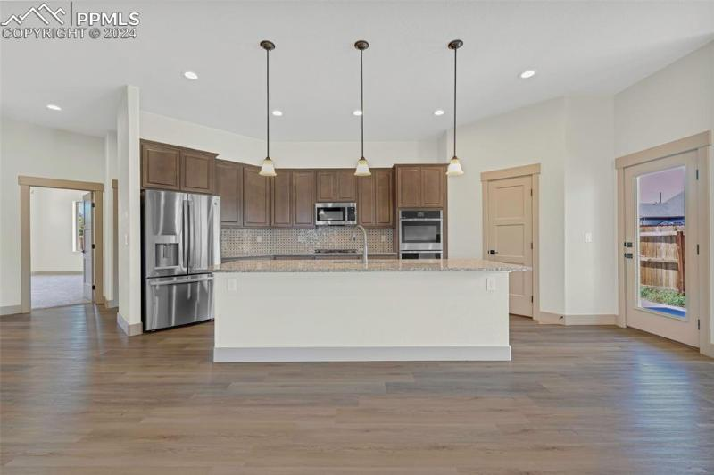 CORealEstate411's tweet photo. DEAL ALERT: Brand new Colorado home was originally $525,000 now $449,000 + $15,000 builder credit towards closing costs or buying down interest rate
https://t.co/BEdRWmlUU1
#RanchFloorPlan #RealEstateDeals #DealAlert #NextHome #TimeToMove #BuilderIncentive #SellerConcession #RateBuyDown #NewHome #BrandNew #MoveInReady #QuickClose #NewNeighbors #ReadyToMove #FremontCountyHomes #Rancher #FlorenceCOHomes #FlorenceColorado #BHHSRMR #LastMileEstates #ColoradoLiving #BlueSkiesAhead #ColorfulColoradoHomes #FremontCounty #BerkshireHathaway #ListingUpdate #SellerConcessions #InvestmentProperty #SingleFamilyHome #ReadyToMove #Buyers #MovingSoon #BHHS #LowerInterestRate #BuyDownRate #ReadyToSELL