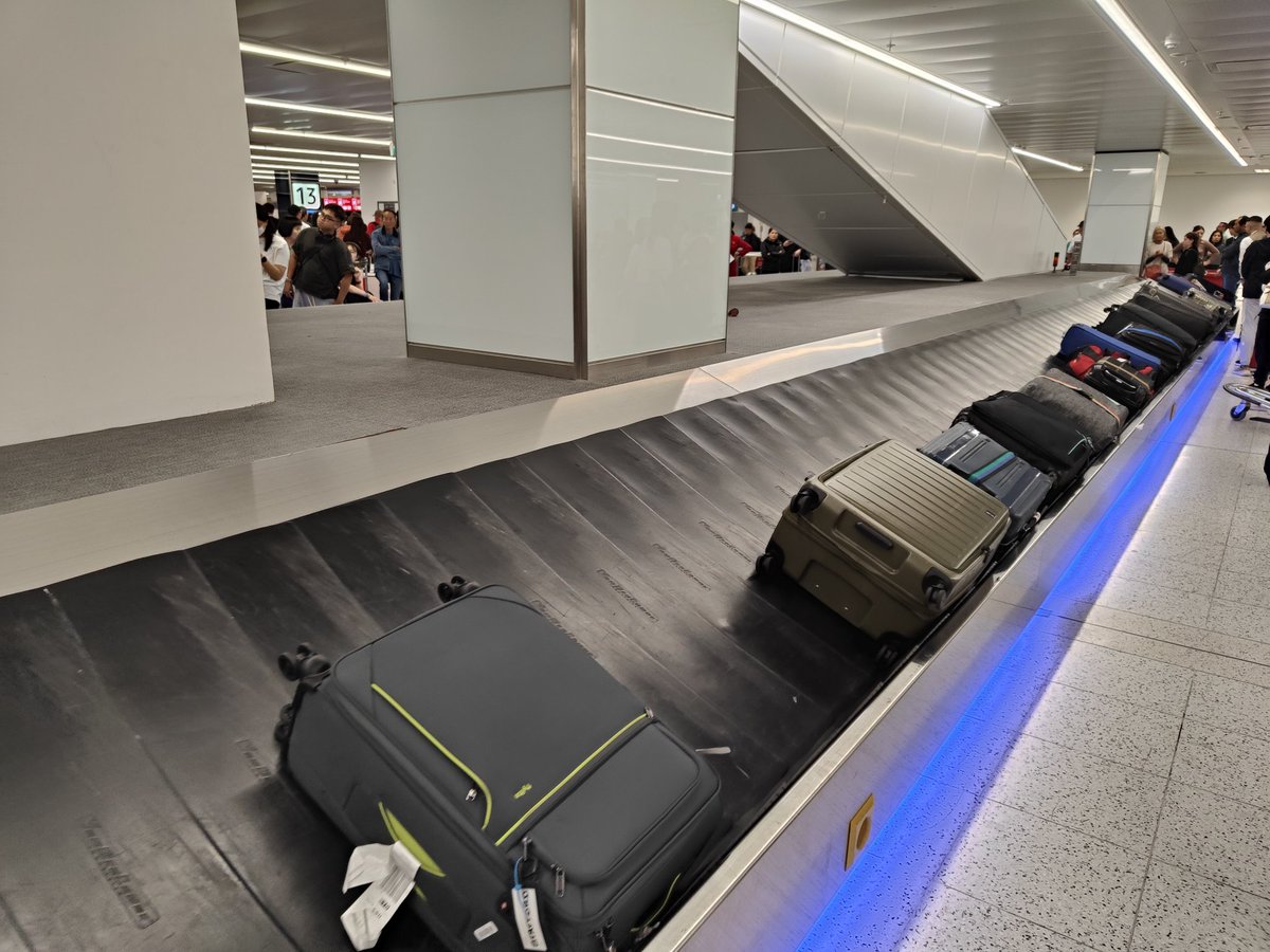 Arrived in Sydney and can confirm, the Carousel is here.