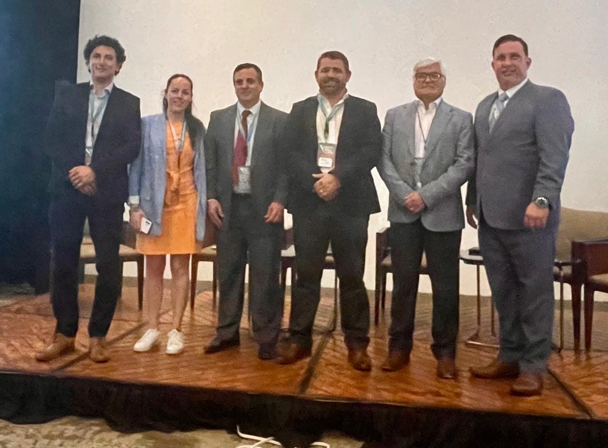 MTCC_LAmerica's tweet photo. 🚢El director del @MTCC_LAmerica, Ing. @ervinvargas0212  participó en el segundo Foro Binacional sobre Transporte Marítimo y Puertos Sustentables en las Tres Californias, México. Este foro reúne a expertos internacionales para promover prácticas marítimas sostenibles.
@umaritima https://t.co/CRNeBuhmMe