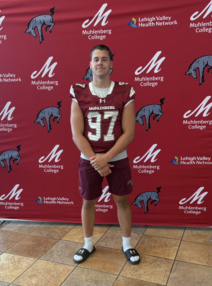 Jacob Gall (@jacobgall2026) on Twitter photo Just had a great time <a href="/DigInMules/">Muhlenberg Football</a> football clinic.
Thank you <a href="/Coach_Frantz/">Greg Frantz</a> and the rest of the Muhlenberg staff for the opportunity to compete and learn.
<a href="/22CoachMoe/">Moe Stallings</a> <a href="/Coach__Roman/">Richie Roman</a>
<a href="/CoachRinaudo/">Tony Rinaudo</a> <a href="/BoysLatinFB/">Boys' Latin Football</a> Just had a great time <a href="/DigInMules/">Muhlenberg Football</a> football clinic.
Thank you <a href="/Coach_Frantz/">Greg Frantz</a> and the rest of the Muhlenberg staff for the opportunity to compete and learn.
<a href="/22CoachMoe/">Moe Stallings</a> <a href="/Coach__Roman/">Richie Roman</a>
<a href="/CoachRinaudo/">Tony Rinaudo</a> <a href="/BoysLatinFB/">Boys' Latin Football</a>