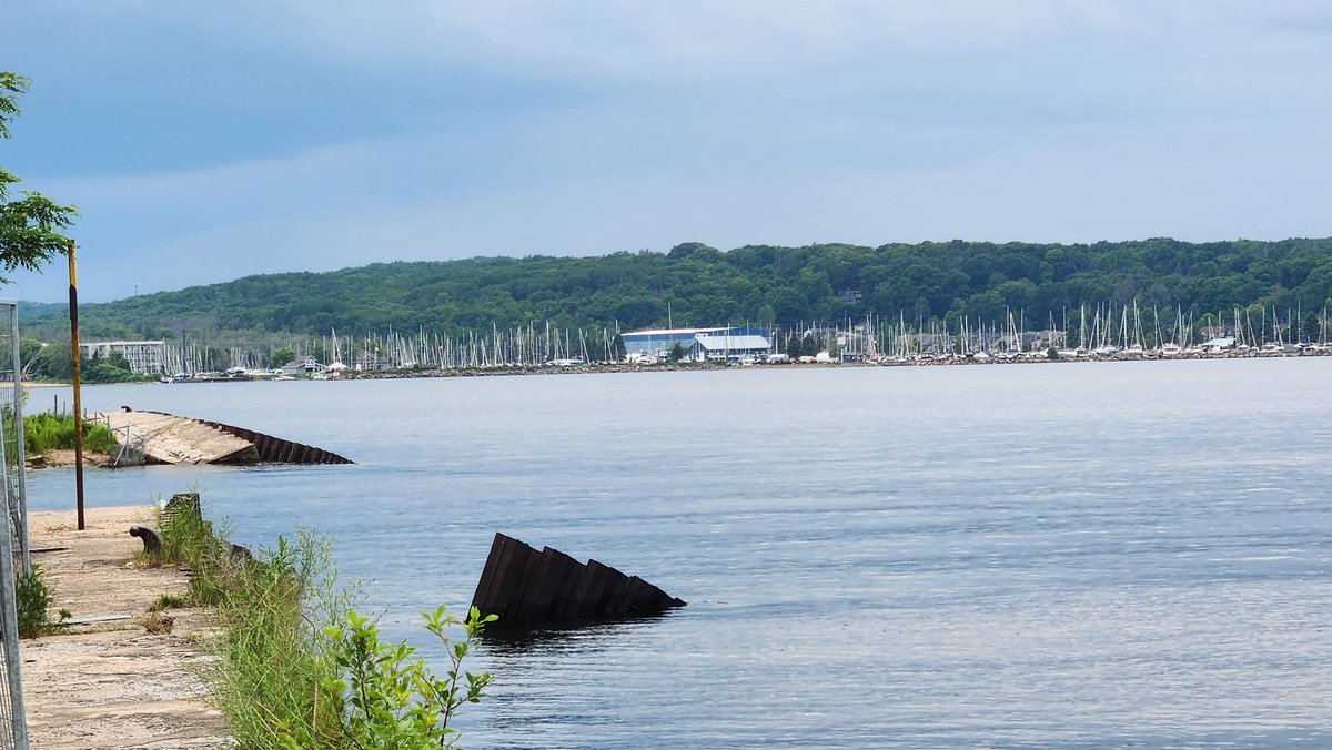 6SProductions's tweet photo. #MidlandTownDock #TownDocks #MidlandOntario #GeorgianBay #CoalDocks #Nature #NaturePhotography #Photography #6SPhotography #NoEdits #NoFilters #Water #LakeLife #Waterfront #WaterfrontViews #Marina #Abandoned #AbadonedPlaces #CalmingVideos #Tranquility #RelaxingSounds https://t.co/2TOHvWwTgS
