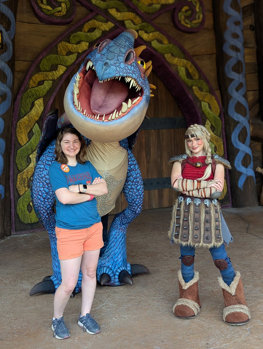 JasonTCV's tweet image. Haven&apos;t posted much today, we&apos;re on our final day of our trip. Ending again at #EpicUniverse to celebrate Amy&apos;s birthday! Wonderful day so far!