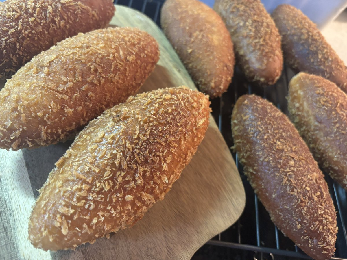 moon_k0106's tweet photo. パン作ってる時が1番の癒し🥐 https://t.co/elKbZfzYbw