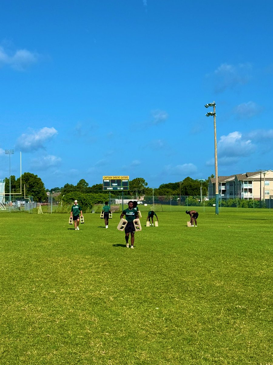 Captain Shreve Football tweet media