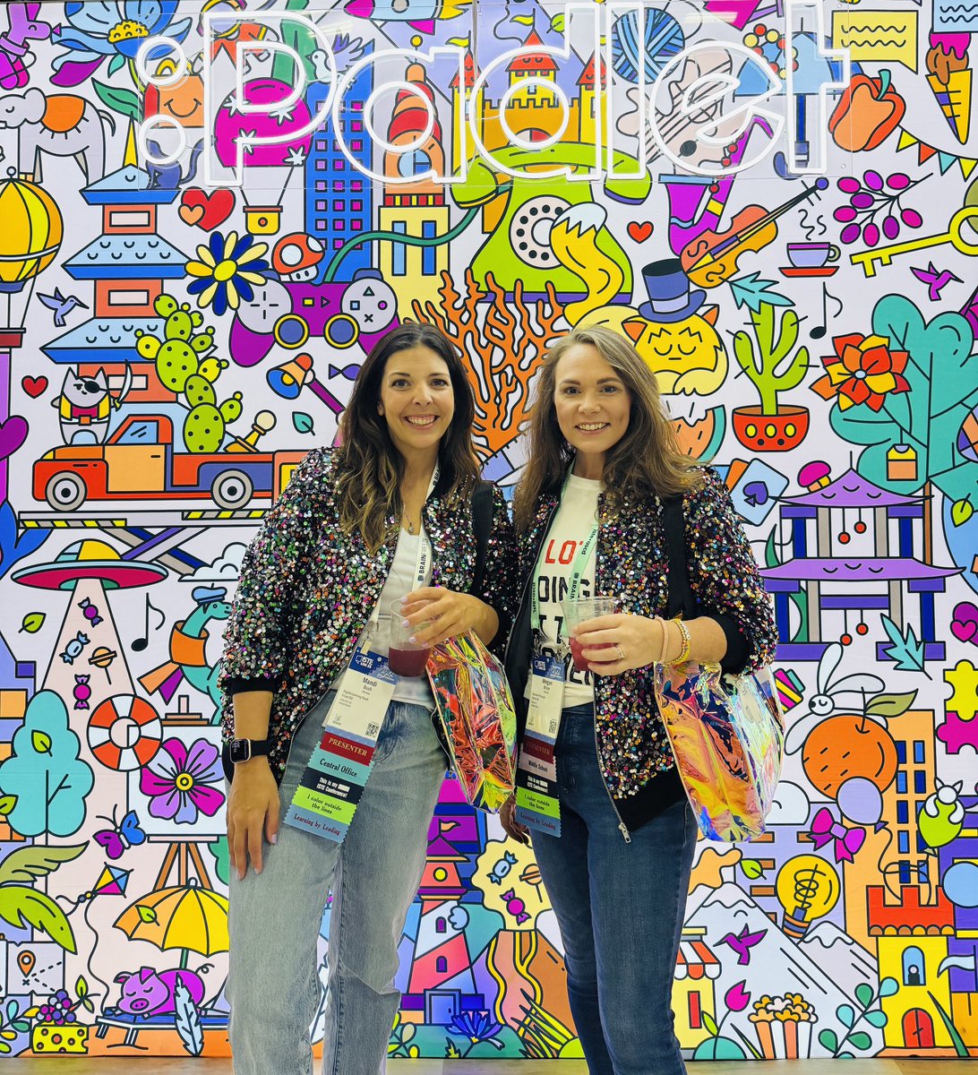 Learn_AndGo's tweet image. We brought the sparkle today at ISTE! What fun. Can’t wait for tomorrow!