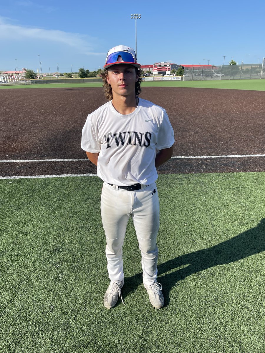 Five Tool Collegiate (@fivetoolcollege) on Twitter photo F: <a href="/DFWTwins/">DFW TWINS</a> 6, Ropes Badarack 5
PoG: <a href="/Elandis_Taylor3/">Elandis Taylor</a> 2-4, RBI
Hitter: <a href="/LaredoEvan20/">Evan Laredo</a> 1-3, HR, RBI, BB F: <a href="/DFWTwins/">DFW TWINS</a> 6, Ropes Badarack 5
PoG: <a href="/Elandis_Taylor3/">Elandis Taylor</a> 2-4, RBI
Hitter: <a href="/LaredoEvan20/">Evan Laredo</a> 1-3, HR, RBI, BB