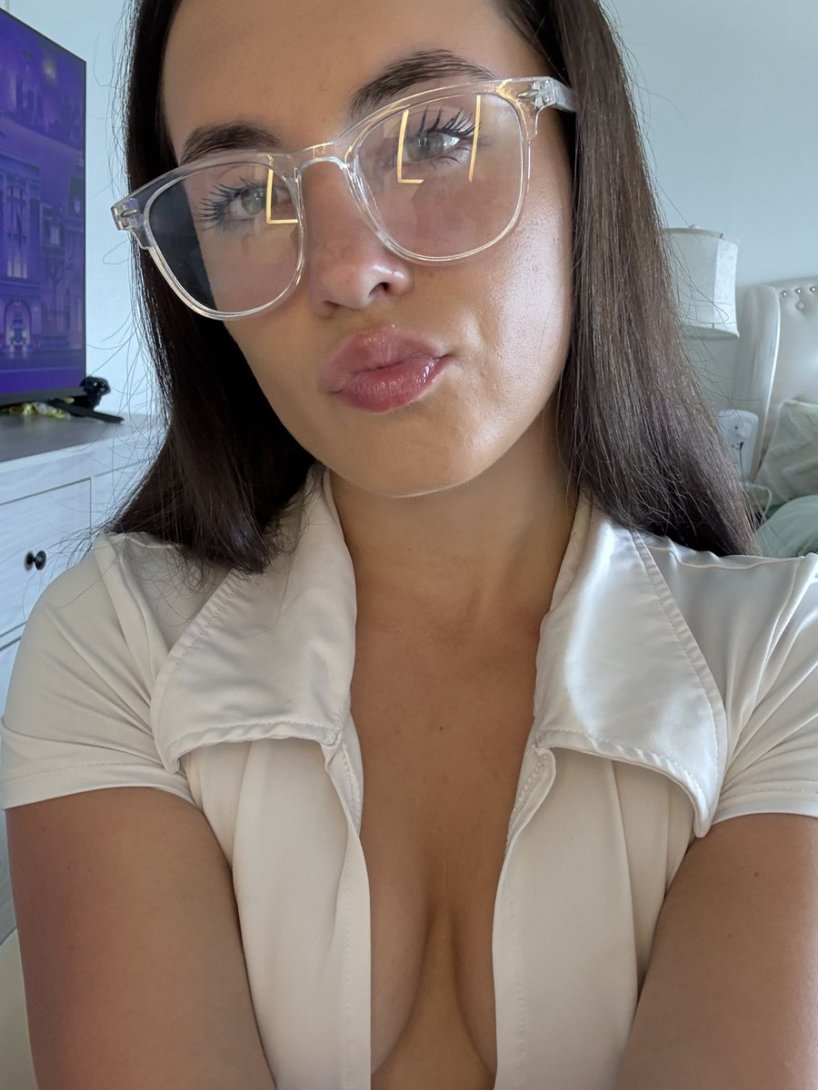 🤓