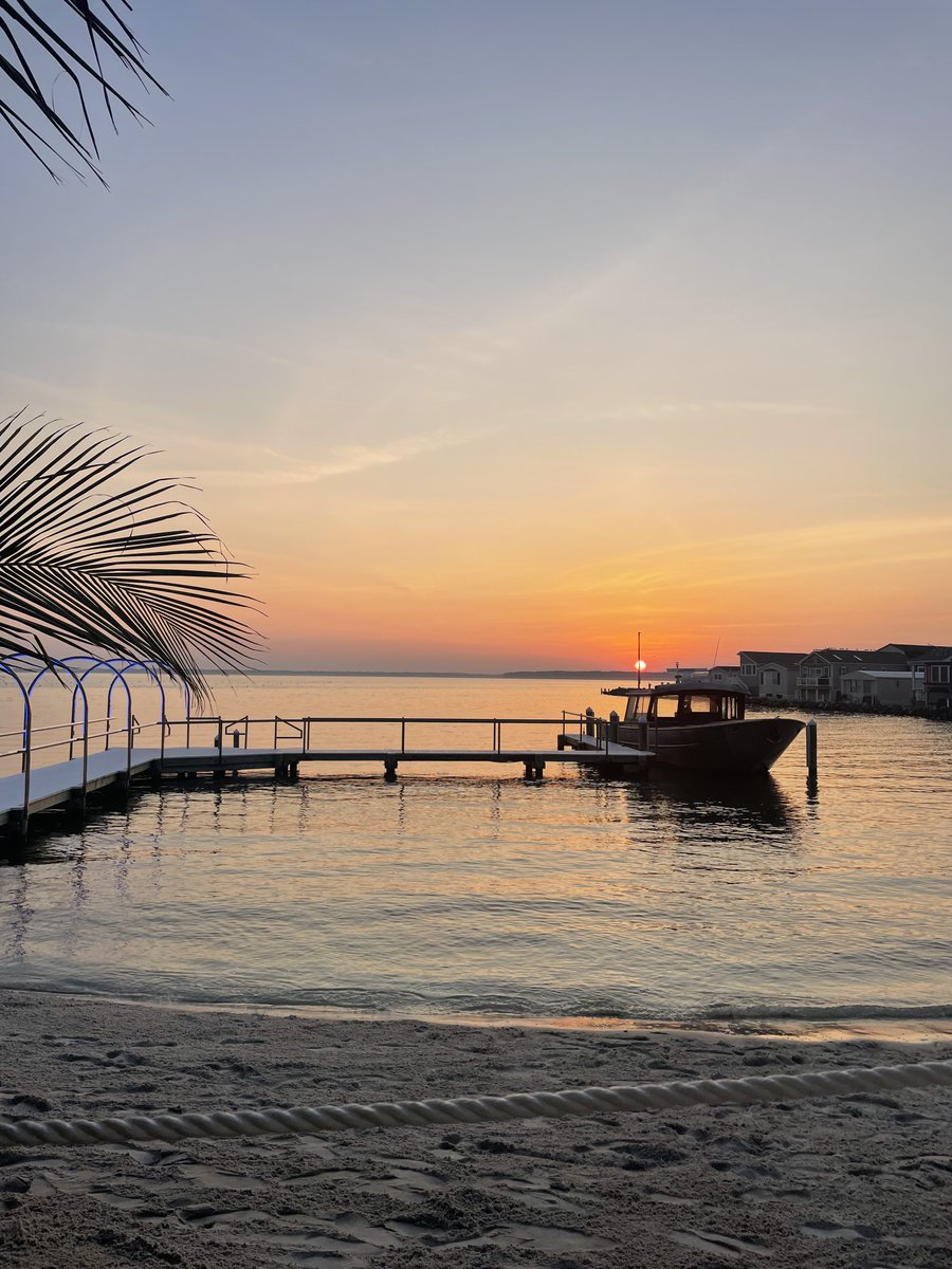 In June, MEDA and LMD hosted a vibrant evening reception during the MML Summer Conference in Ocean City. The event brought together municipal and economic development leaders for an evening of connection and collaboration.

View the photo album here: flickr.com/photos/1467259…
