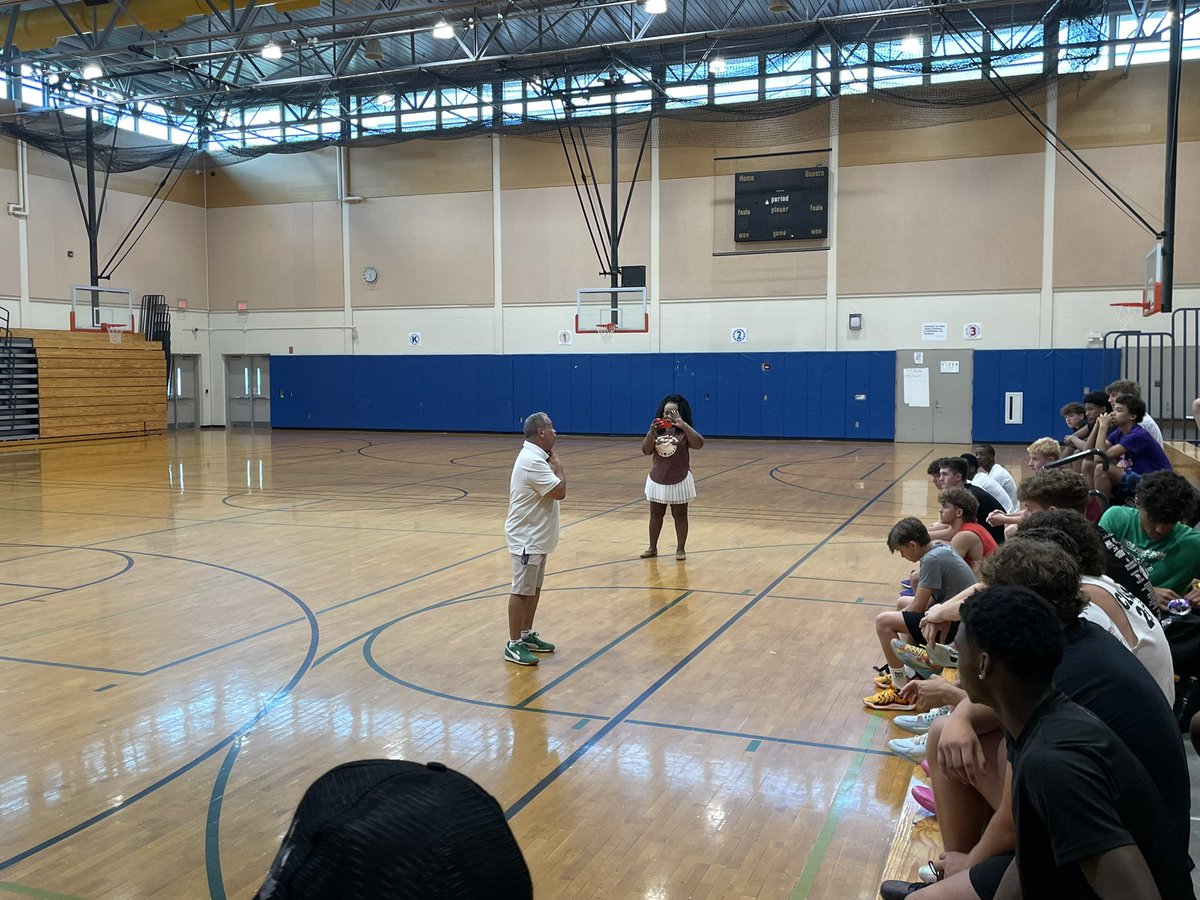 Greece Arcadia Athletics (@gcsdatathletics) on Twitter photo Thank you Karen and Gerard Iglesias for inviting some of our top <a href="/GreeceCentral/">Greece Central</a> boy basketball players to the Annual Primetime Basketball Camp. The energy and passion displayed by the coaches and players was amazing.
<a href="/Jsmalline/">Jeremy Smalline</a> <a href="/MarcFleming77/">Marc Fleming</a> Thank you Karen and Gerard Iglesias for inviting some of our top <a href="/GreeceCentral/">Greece Central</a> boy basketball players to the Annual Primetime Basketball Camp. The energy and passion displayed by the coaches and players was amazing.
<a href="/Jsmalline/">Jeremy Smalline</a> <a href="/MarcFleming77/">Marc Fleming</a>