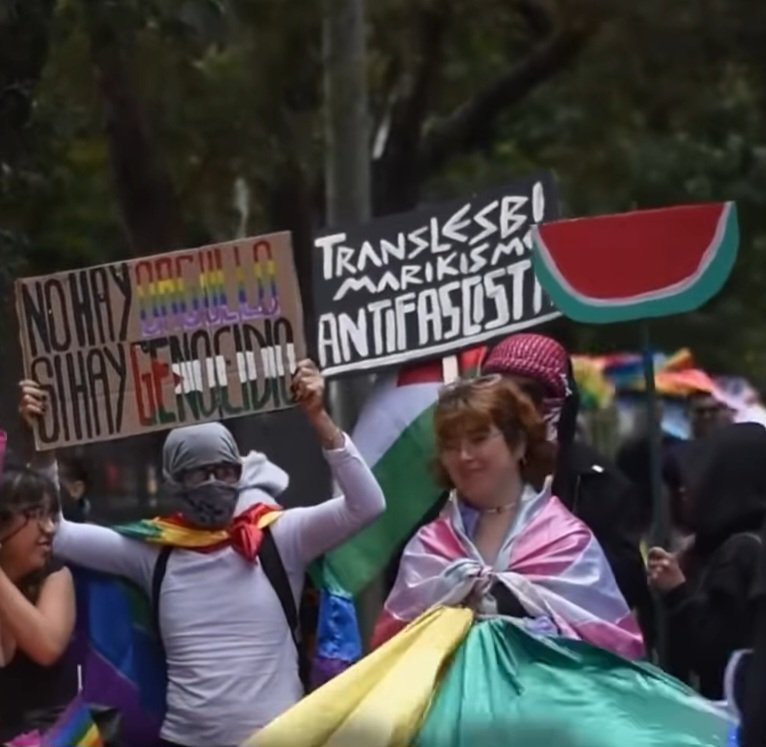PelosNecioz's tweet photo. No siento orgullo
Siento rabia
No hay orgullo en medio de un genocidio en marcha 

#Pride2025 #Contramarcha

🔥TRANSLESBOMARIKISMO ANTIFASCISTA🔥 https://t.co/KsroFYPAIt