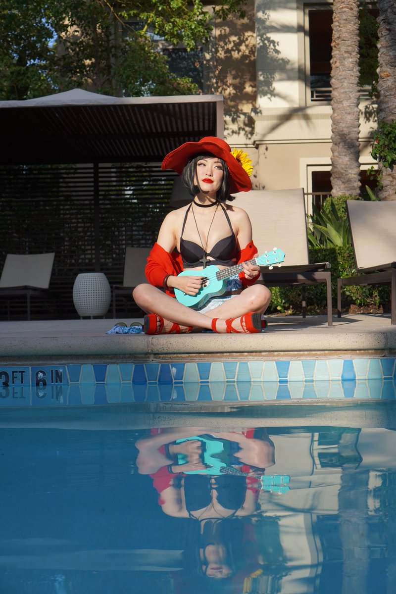 kaelynge's tweet photo. Did you know that I-NO can play the Ukulele? 😳

We had a summer vacation cosplay challenge for @ArcSystemWorksU #TeamARCCreators and ofc I had to cosplay my favourite girl I-NO! 🥰 I had so much fun putting this cosplay together! LETS ROCK 🎸⛱️🌻

Art Inspiration: @zomayuan https://t.co/X7yOWUR5Hv