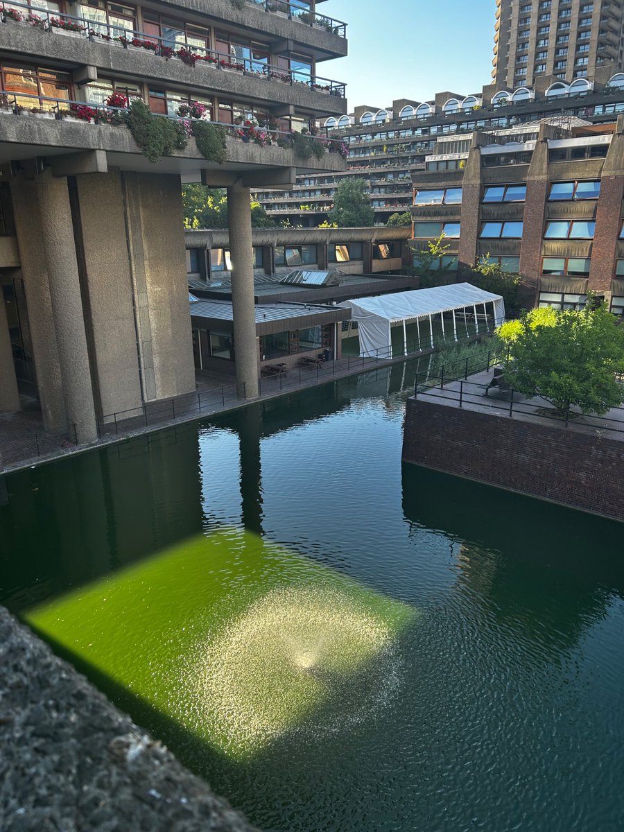 full english brekkie, went to to the tate, walked around the barbican…innit