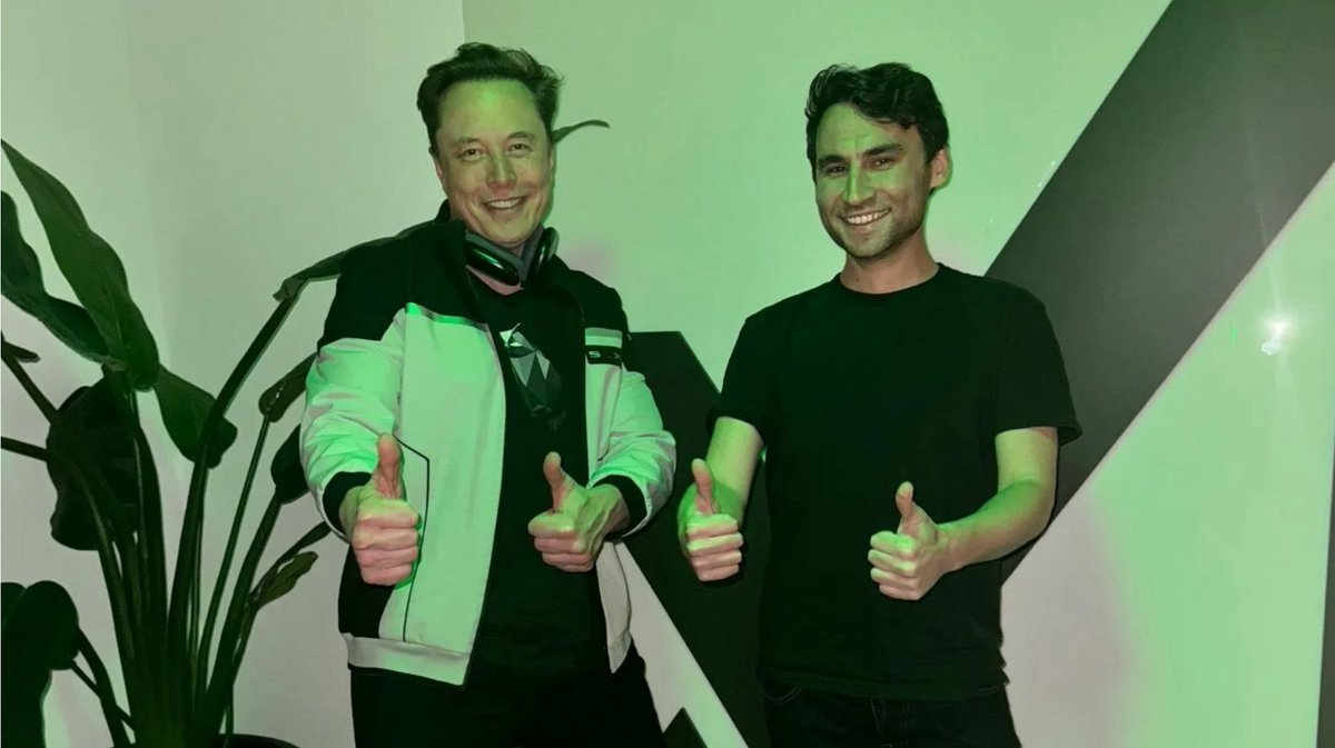 Yovelcrypto's tweet photo. 🚨 Elon Musk Taps Solana Advisor for X! Crypto Payments Incoming? 💸🚀
Nikita Bier, ex-Solana Labs advisor, has officially joined X (formerly Twitter) under Elon’s leadership!
🧠 His crypto roots + Elon’s vision = 🔥 Speculation soaring over Dogecoin & Solana integrations on X!

👀 Payments. Trading. Blockchain-powered social media?

⚡️Something BIG is brewing — and early eyes win the prize!

👇 Join our FREE EXCLUSIVE CHANNEL for early alpha! 👇
📲 https://t.co/QoX9L5vA96

📊 Signals. Charts. Breaking news — We’ve got it all covered!

#ElonMusk #Solana #CryptoPayments
