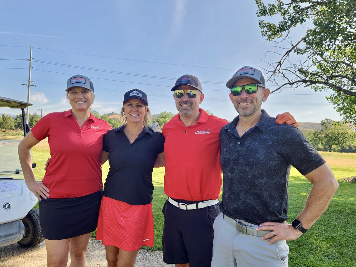 LearningLabID's tweet image. Coordinated outfits ✅
Foursome fun ✅
Supporting adult &amp;amp; family literacy ✅

Huge thanks to all who made our first-ever #LinksForLiteracy golf scramble a success! ⛳ You showed up in style — and in support of Learning Lab’s mission. 💛